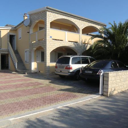 Ferien Haus Evita Auf Insel Vir - Wohnung I Exteriör bild